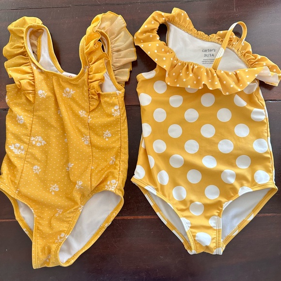 Girls Swimwear One Piece 3T (2) - Picture 1 of 7